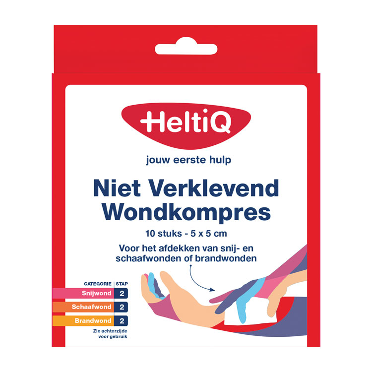 HELTIQ NIET VERKLEVEND WONDKOMPRES 5X5 CM